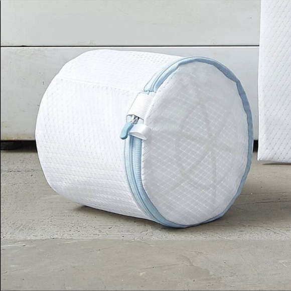 Circular Undergarment Laundry Bag - Picture 2 of 4